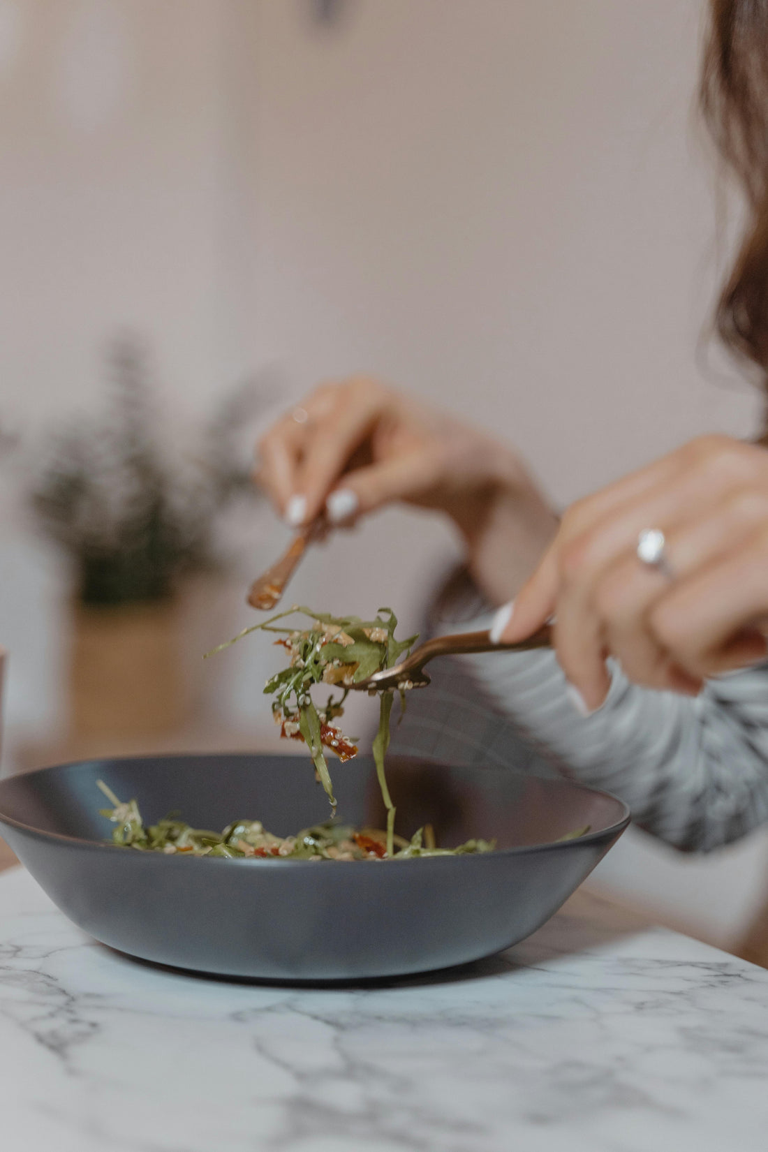 Organic Convenience Foods: Healthy Eating for Busy Digital Lifestyles